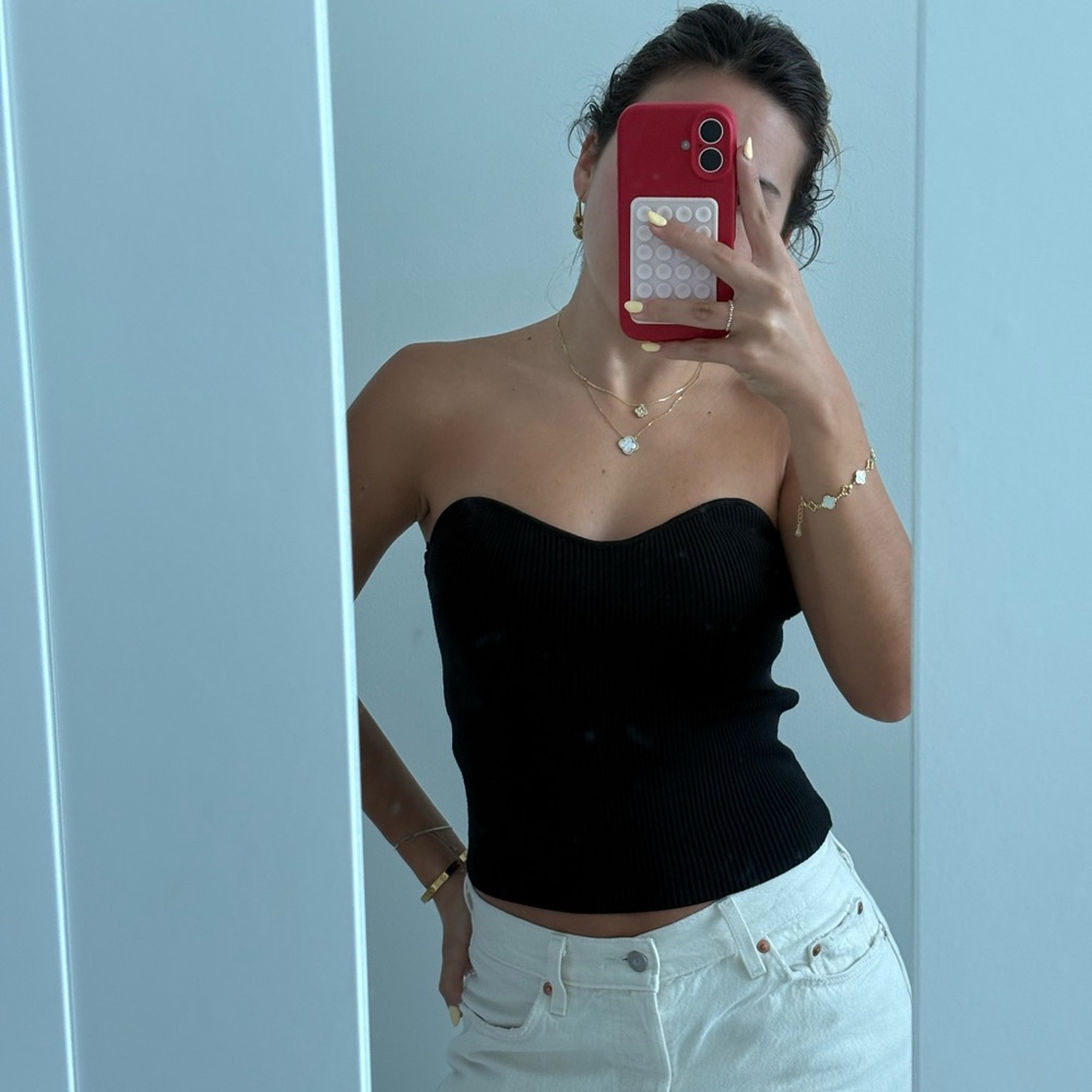 Elegant Black Strapless Top